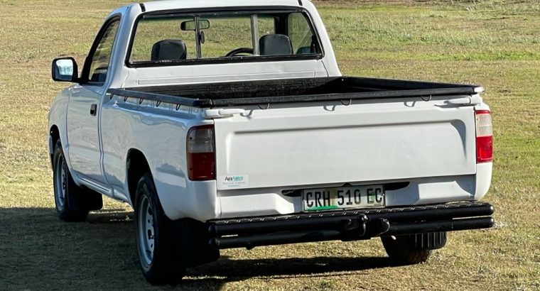 1999 TOYOTA HILUX 2.0