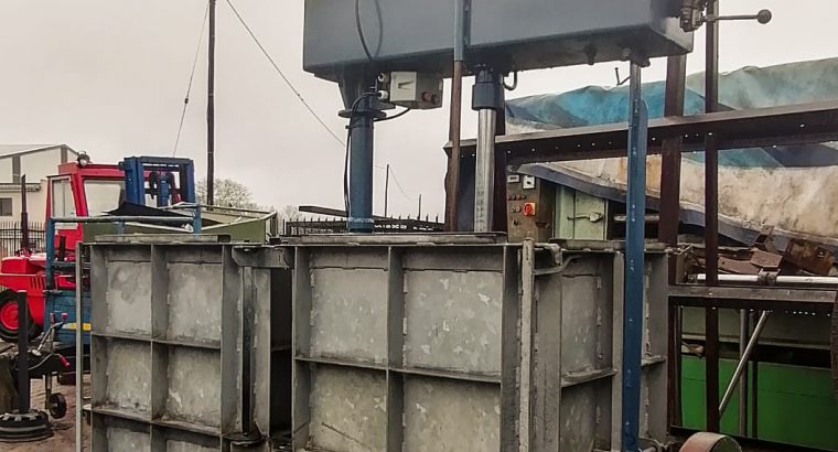Baling Press