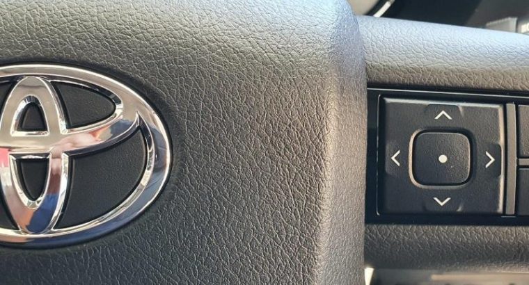TOYOTA Hilux 3.0D4D SINGLE CAB LEGEND 45