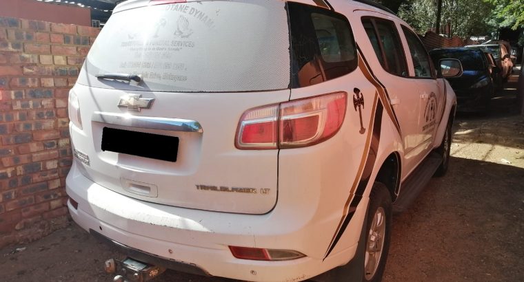 Chev Trailblazer 2.5 Stripping for spares