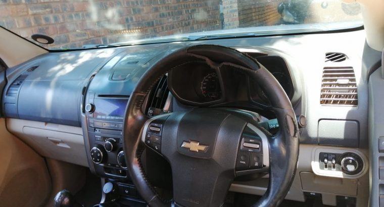 Chev Trailblazer 2.5 Stripping for spares