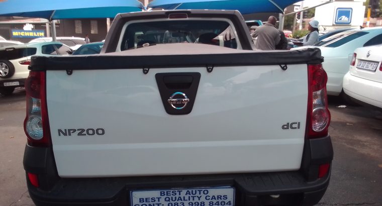 2018 Nissan Np-200 1.5 Engine Capacity with Manuel Transmission,