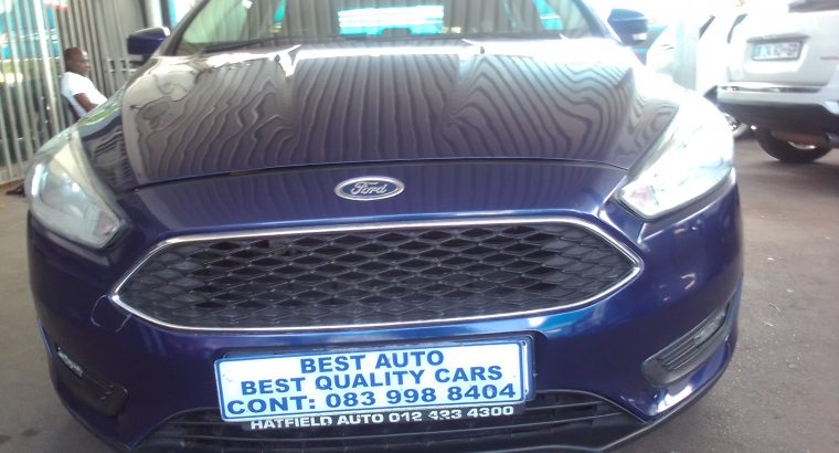 2015 Ford Focus 1.0 Engine Capacity with Manuel Transmission, Ele