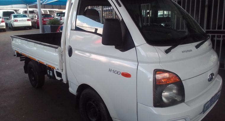 2014 Hyundai H100 2.5 Engine Capacity with Manuel Transmission, E