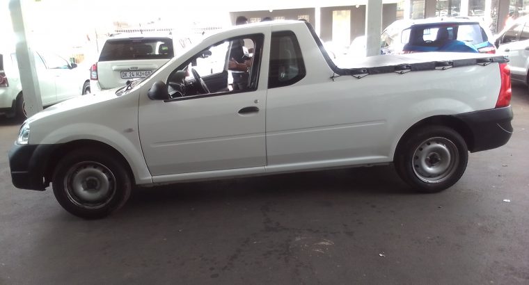 2018 Nissan Np-200 1.6 Engine Capacity with Manuel Transmission,
