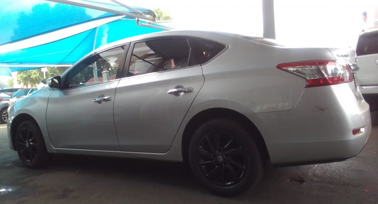 2014 Nissan Sentra 1.5 Engine Capacity Sedan with Automatic Tran