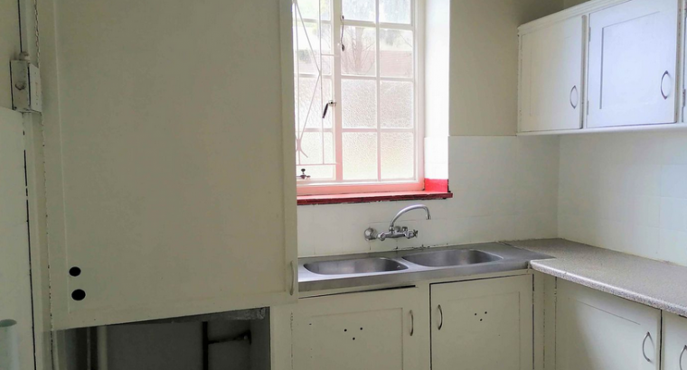 2 Bedroom Apartment / Flat to Rent in Rondebosch