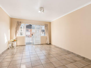 2 Bedroom Apartment / Flat to Rent in Claremont Upper