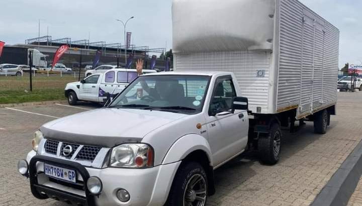 2005 Nissan Hardbody 3.0 16V TD Hi-Rider SE