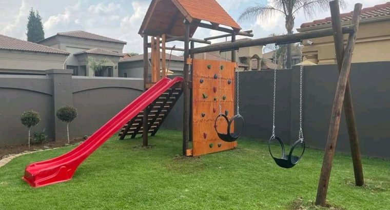 Kids jungle gym