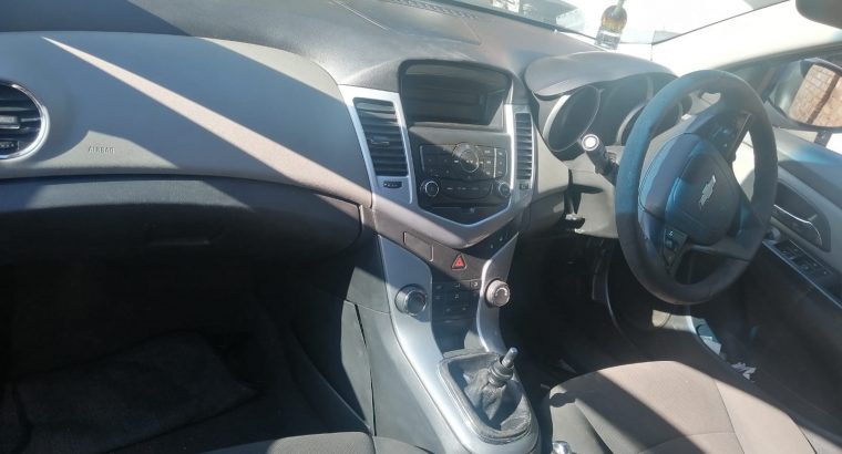 We Stripping Chev Cruze 1.6 2013 used spares