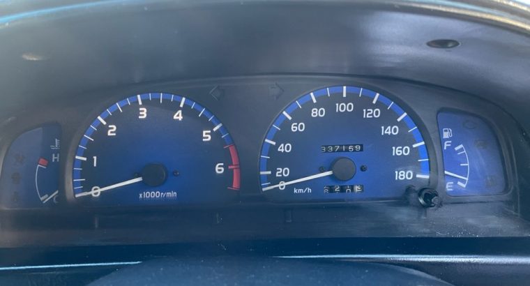 2003 TOYOTA HILUX 2.7I