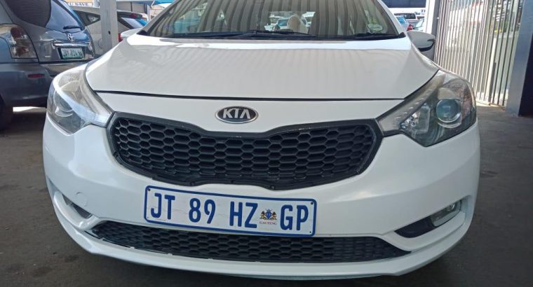 2015 Kia Cerato 2.0 Engine Capacity with Manuel Transmission, Ele