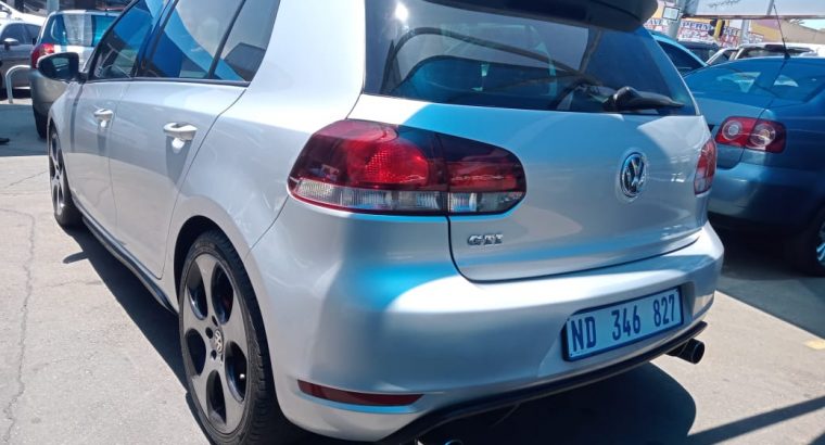 2011 Golf 6 1.6 Engine Capacity GTI DSG with Manuel Transmission