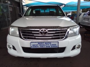 2013 Toyota Hilux 2.7 Engine Capacity VVTI Petrol 4X2 Single Ca
