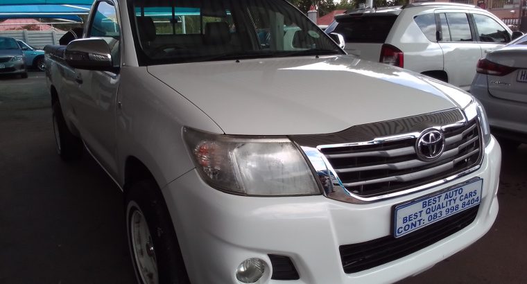 2013 Toyota Hilux 2.7 Engine Capacity VVTI Petrol 4X2 Single Ca