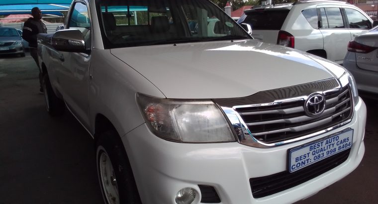 2013 Toyota Hilux 2.7 Engine Capacity VVTI Petrol 4X2 Single Ca