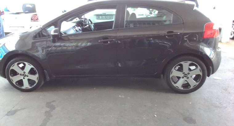 2014 Kia Rio 1.4 Engine Capacity Tec with Manuel Transmission,
