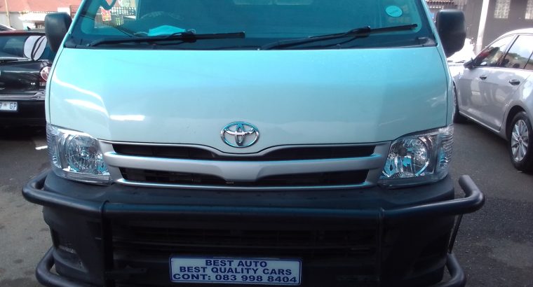 2012 Toyota Quantum 2.5 Engine Capacity with Manuel Transmission,