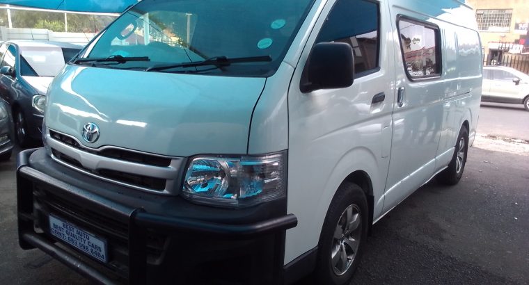 2012 Toyota Quantum 2.5 Engine Capacity with Manuel Transmission,