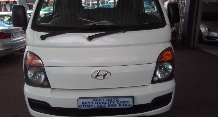 2016 Hyundai H-100 2.6 Engine Capacity with Manuel Transmission,