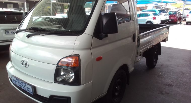 2016 Hyundai H-100 2.6 Engine Capacity with Manuel Transmission,