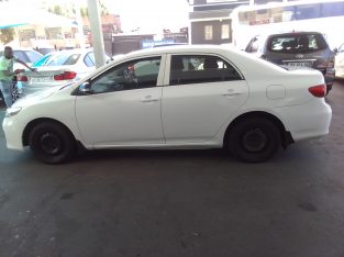 2013 Toyota Corolla 1.6 Engine Capacity Professional with Manuel