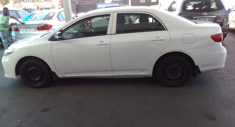 2013 Toyota Corolla 1.6 Engine Capacity Professional with Manuel