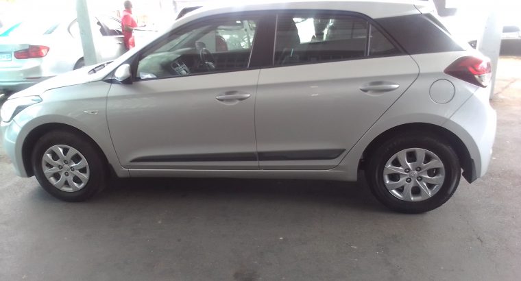 2017 Hyundai i-20 1.2 Engine Capacity with Manuel Transmission, E