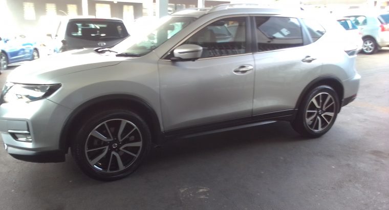 2020 Nissan X-Trail 2.5 Engine Capacity 4X4 with Automatic Trans
