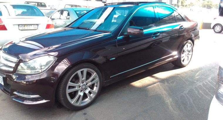 2012 Mercedes Benz C-200 Engine Capacity with Automatic Transmiss