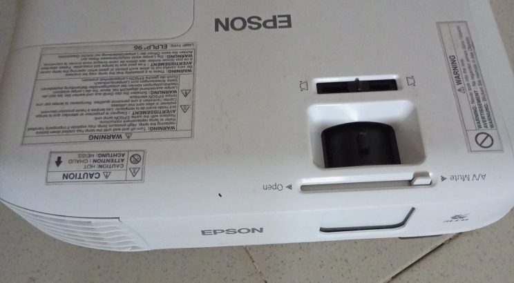Projector rentals -Epson & Acer