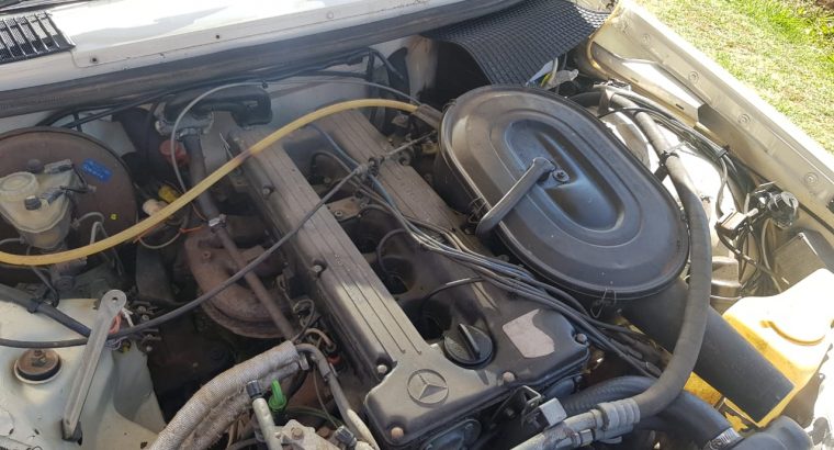 1985 MERCEDES-BENZ 280 E A/C (W 123)