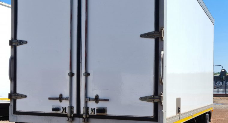2013 Hino 1017 Fridge Body Truck for sale.