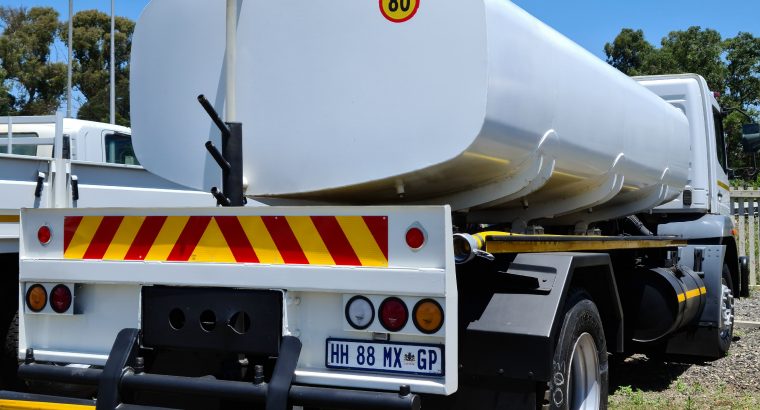 2018 Mitsubishi Fuso 1623 Water Tanker 8000L Truck for sale.