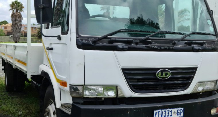 2009 Nissan UD 95 Dropside Truck for sale