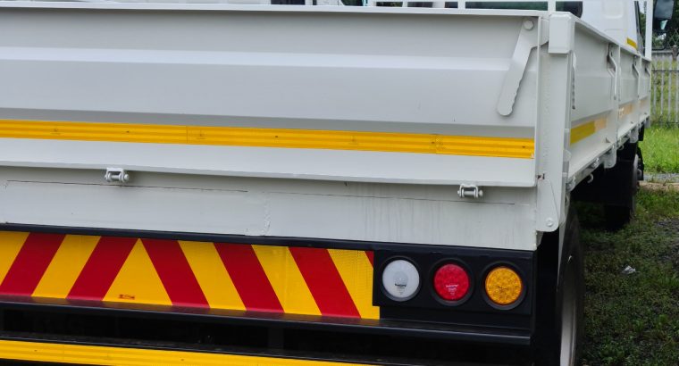 2009 Nissan UD 95 Dropside Truck for sale