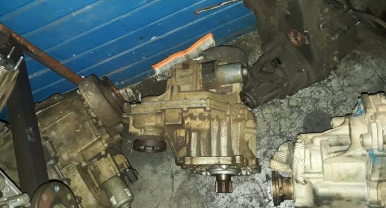 Jeep Grand Cherokee 3.6 Wk2 automatic transfer case for sale