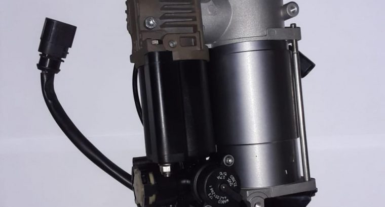 Audi Q7 Air sespension pump for sale