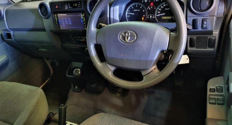 2016 Toyota Land Cruiser 4.5 Pick Up