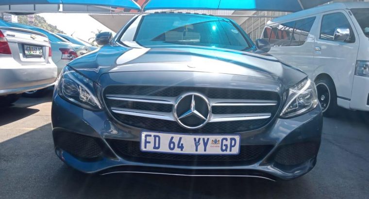 2016 Mercedes Benz C-220D Engine Capacity with Automatic Transmis