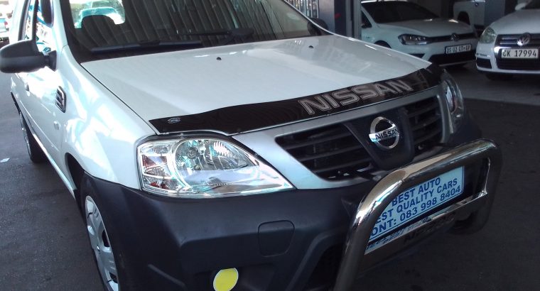 2017 Nissan Np-200 1.6 Engine Capacity Canopy with Manuel Transmi
