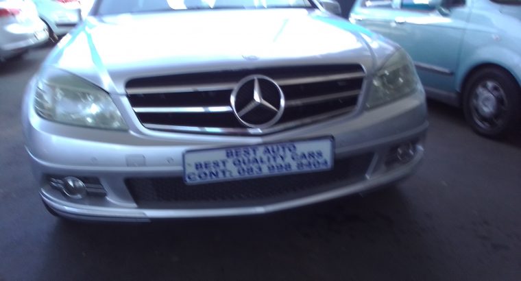 2010 Mercedes Benz C-220 Engine Capacity CDI with Automatic Trans