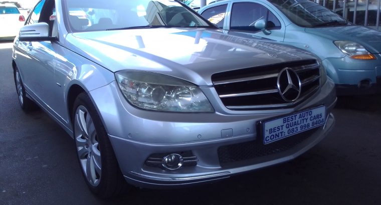 2010 Mercedes Benz C-220 Engine Capacity CDI with Automatic Trans