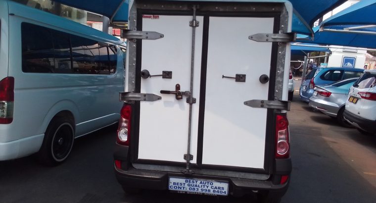 2013 Nissan NP-200 1.5 Engine Capacity Diesel with Manuel Transm