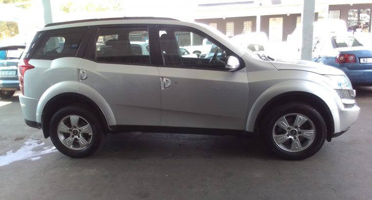 2016 Mahindra 2.0 Engine Capacity XUV500 W6 Diesel with Manuel T