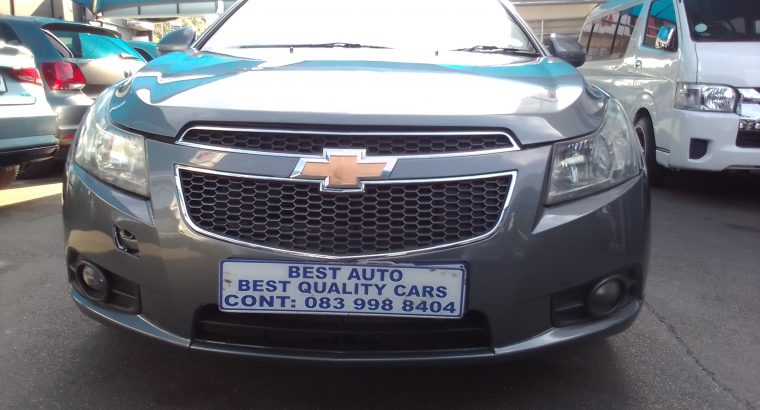 2012 Chevrolet Cruze 1.6 Engine Capacity Sedan with Manuel Transm