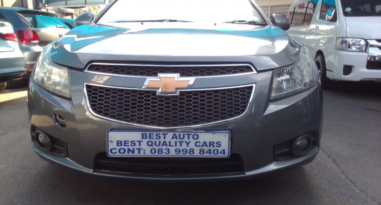 2012 Chevrolet Cruze 1.6 Engine Capacity Sedan with Manuel Transm
