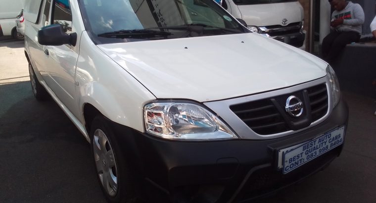 2012 Nissan Np-200 1.6 Engine Capacity Canopy with Manuel Transmi
