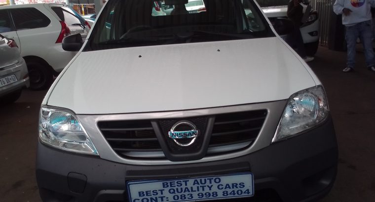 2020 Nissan Np-200 1.6 Engine Capacity Canopy with Manuel Transmi